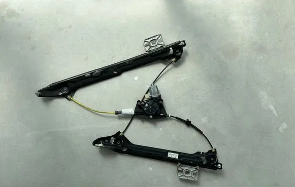 Audi Q8 Rear door window regulator with motor 4M8839462 C70211104