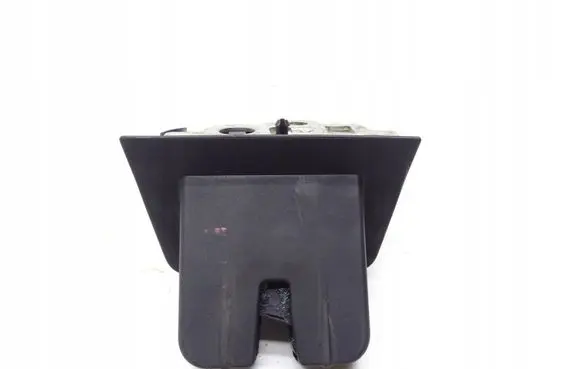 Audi Q3 8U Tailgate/trunk/boot lock/catch/latch 8U0827520