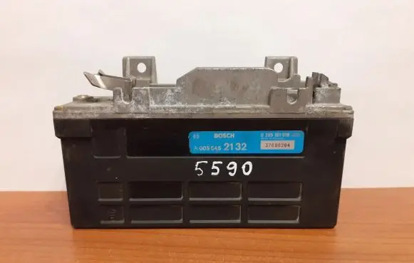 Mercedes-Benz E W124 ABS control unit/module 0055452132 0265101018