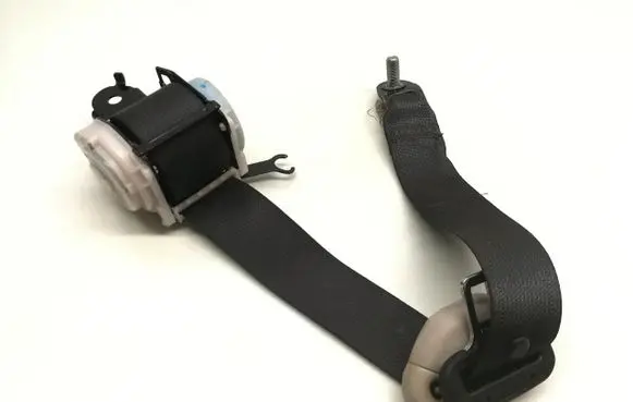 Subaru Legacy Rear seatbelt TK-AH0-ES133