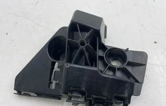 Volkswagen ID.7 Rear bumper mounting bracket 14A807453A