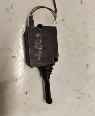 BMW X5 E53 Tailgate boot lock/latch motor 8379996