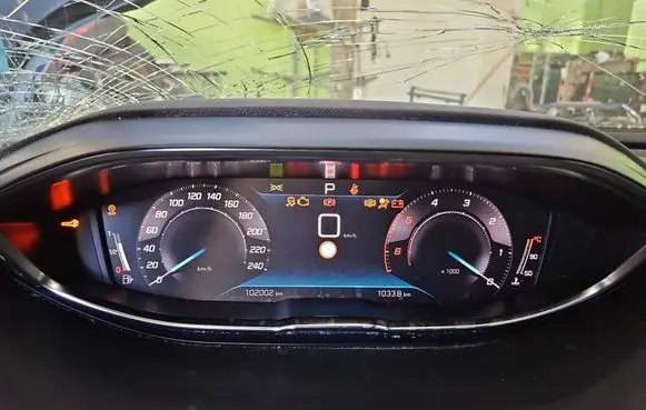 Peugeot 5008 II Speedometer (instrument cluster) 983781588000 IMPRK1610317