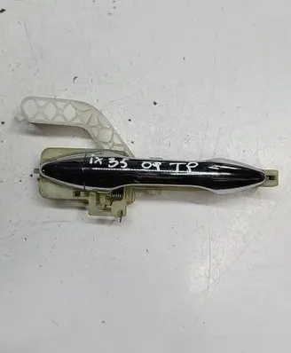 Rear door exterior handle