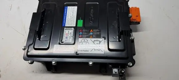 Hyundai i20 (BC3 BI3) Hybrid / electric car battery 375M0Q0000
