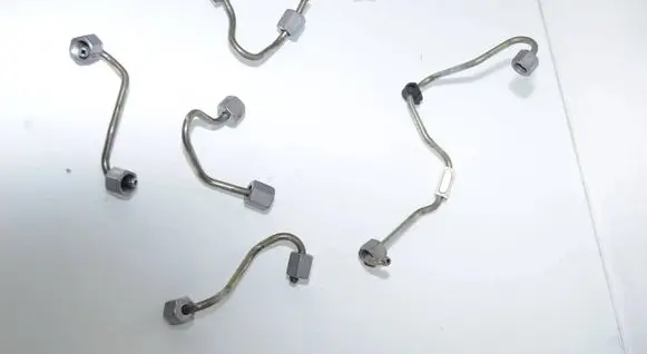 BMW X1 F48 F49 Fuel line pipe 8579244 8472971 8579242