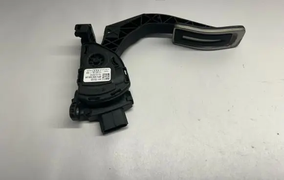 Audi A7 S7 4G Accelerator throttle pedal 4H1723523 6PV009505