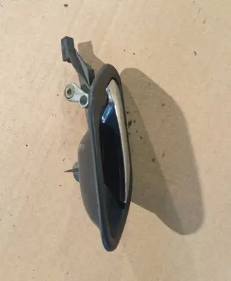 BMW 5 E39 Front door interior handle 8226050