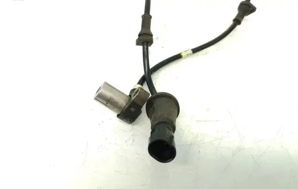 Volkswagen Golf I ABS brake wheel speed sensor 4779051 25073111251