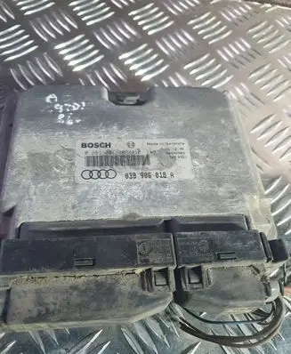 Audi A3 S3 8L Engine control unit/module 038906018A 0281001409410