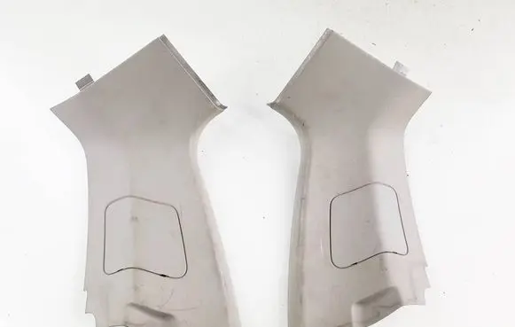 Volvo V50 (B) pillar trim (top) 