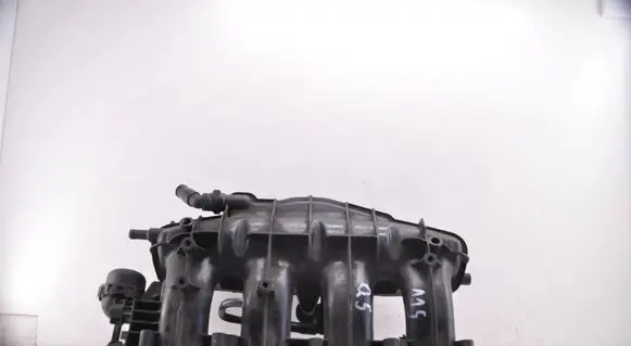 Audi Q5 SQ5 8R Intake manifold 06133185