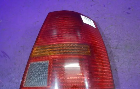 Volkswagen Golf IV Rear/tail lights