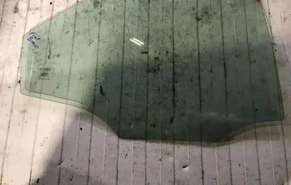Fiat Bravo - Brava Rear door window glass