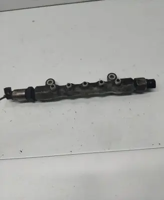 Fuel main line pipe