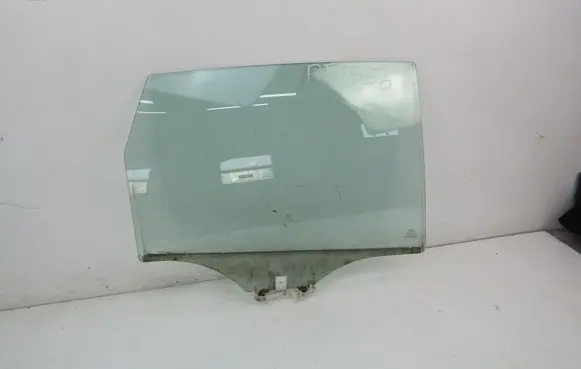 Ford Fiesta Rear door window glass 