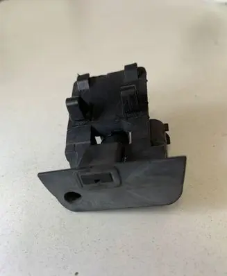 BMW X1 E84 Windshield washer spray nozzle 7183343 61667183343