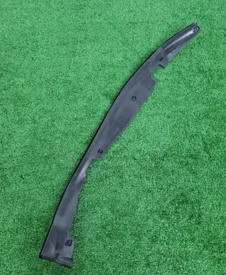 BMW X1 F48 F49 Rubber seal loading door 7349664