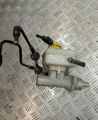 Seat Leon (1M) Master brake cylinder 21027099