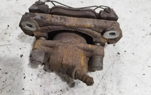 Renault Megane III Front brake caliper
