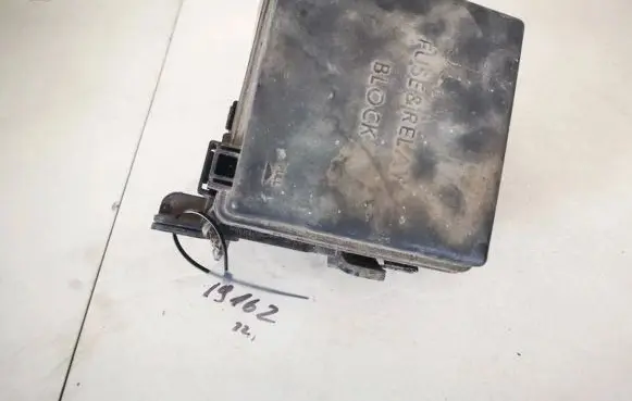 KIA Ceed Fuse box set