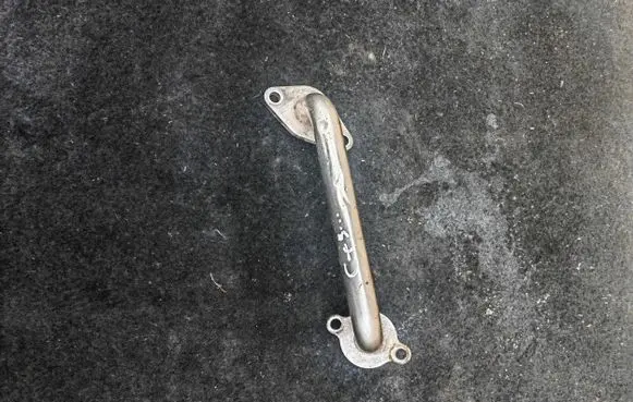 Mazda CX-3 EGR valve line/pipe/hose