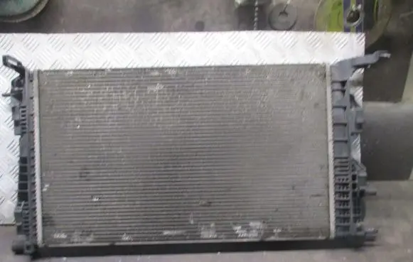 Renault Scenic III - Grand scenic III Coolant radiator 214100002R