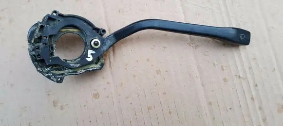 Volkswagen Golf I Wiper control stalk 321953503B