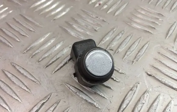 BMW 7 F01 F02 F03 F04 Parking PDC sensor 9173106
