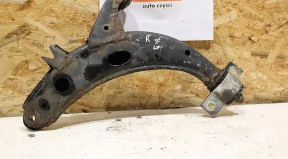 Subaru Forester SF Front lower control arm/wishbone 0009999