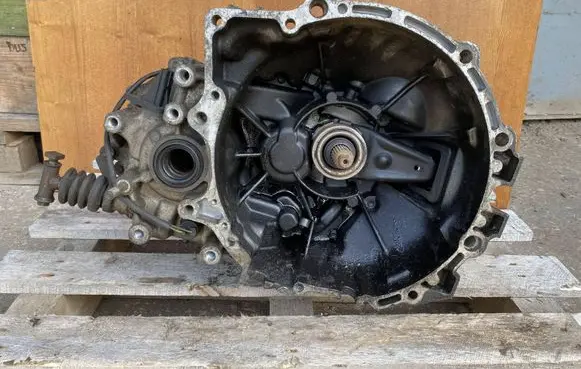 Mazda 626 Manual 5 speed gearbox G564