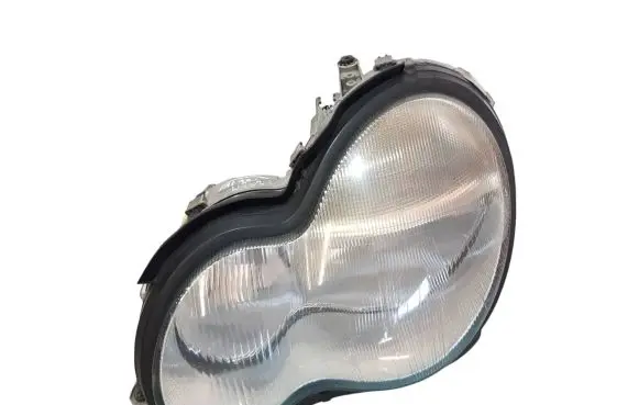 Mercedes-Benz C W203 Headlight/headlamp A2038200761