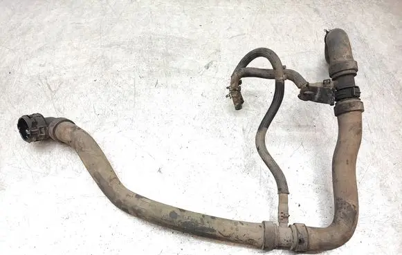 Citroen Berlingo Engine coolant pipe/hose 9845755380
