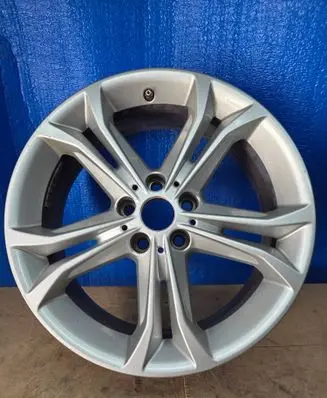 BMW X3 G01 R18 alloy rim 6876918
