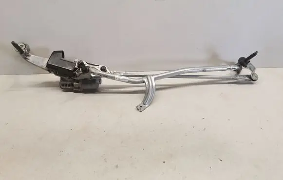 Front wiper linkage and motor