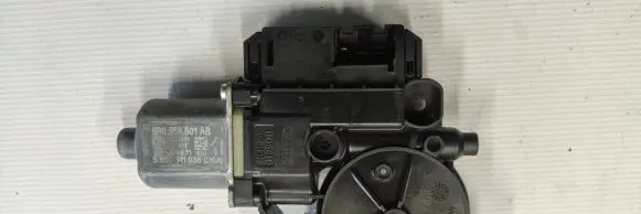Seat Ibiza IV (6J,6P) Front door window regulator motor 6R0959801AB 850311038