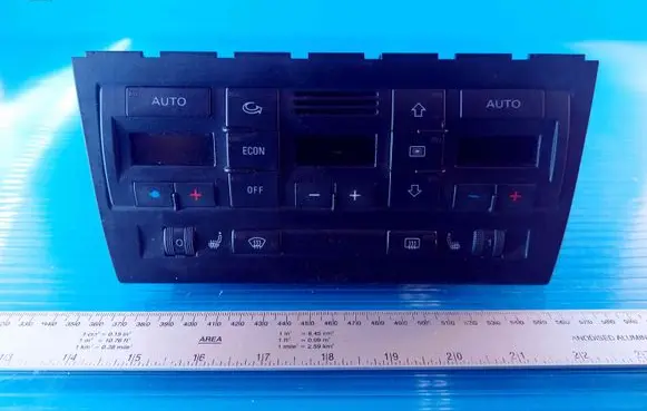 Audi A4 S4 B7 8E 8H Climate control unit 8E0820043BM 0921802