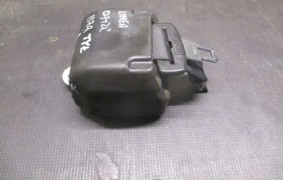 Fiat Linea Seat belt trim 