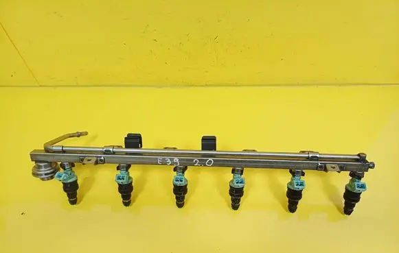 BMW 5 E39 Fuel main line pipe 0280150415