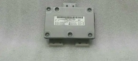 Mercedes-Benz C W204 Head unit multimedia control A2049000300