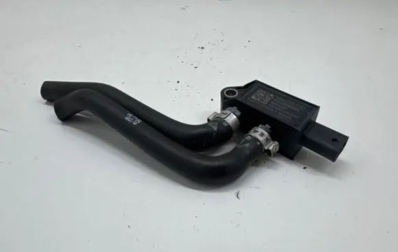 Opel Insignia B Exhaust gas pressure sensor 55502618 894317267 9321200000000X