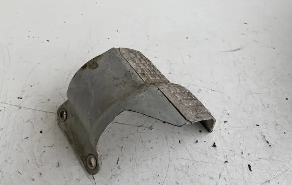 Volkswagen Golf VII Heat shield in engine bay 5C0407721