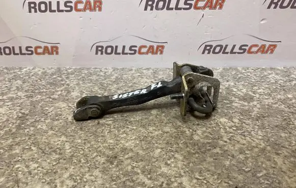 Volvo S60 Front door check strap stopper 30634551
