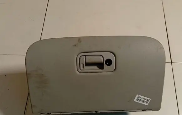 Jaguar X-Type Glove box 1X4XF060B00A