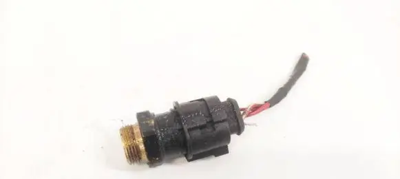 Skoda Octavia Mk1 (1U) Coolant level sensor 1J0959481A
