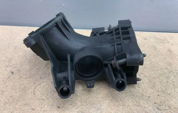 BMW 5 F10 F11 Intake manifold 7823244 11617823244
