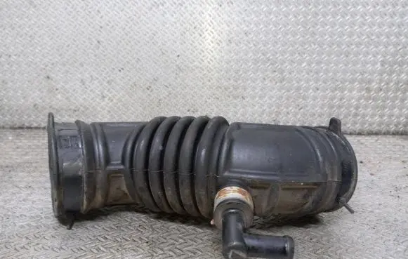 Nissan Tiida C11 Intercooler hose/pipe