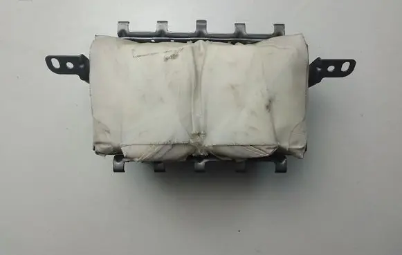 Toyota Corolla E140 E150 Passenger airbag BAMPT11189