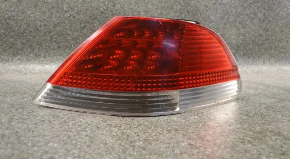 BMW 7 E65 E66 Rear/tail lights 011237011238