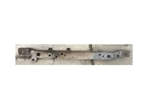 Nissan Juke I F15 Front axle beam